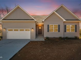 3313 McKinley Rd, Johnson City, TN 37604