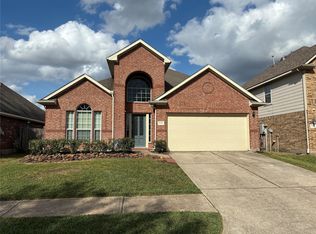 21559 Kings Bend Dr, Kingwood, TX 77339