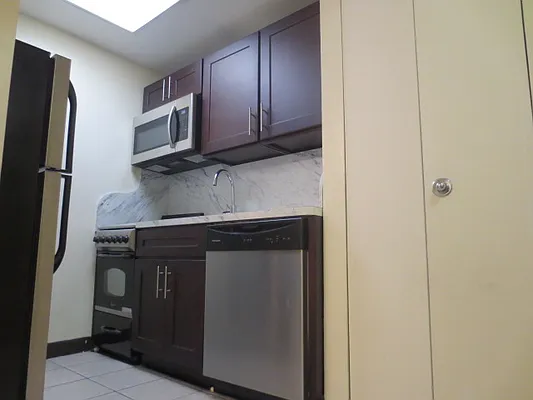 Rented by Mason Group LLC | media 26