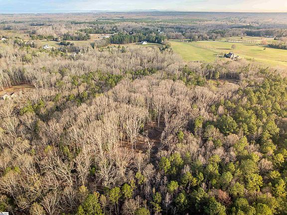 5th image of 119 Arnold Rd