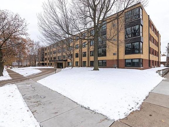 3rd image of 2500 Blaisdell Ave S #103