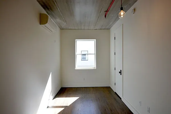 Rented by Corcoran | media 78