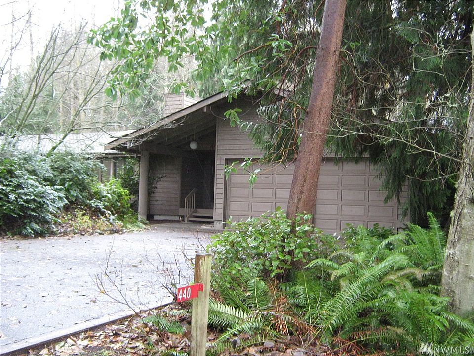 1st image of 440 Windship Dr