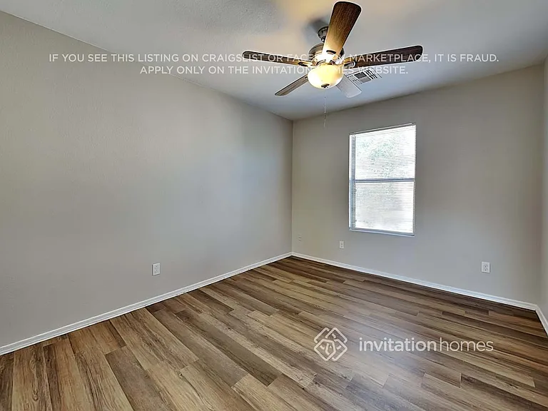 11226 W Garfield St — Photo 14