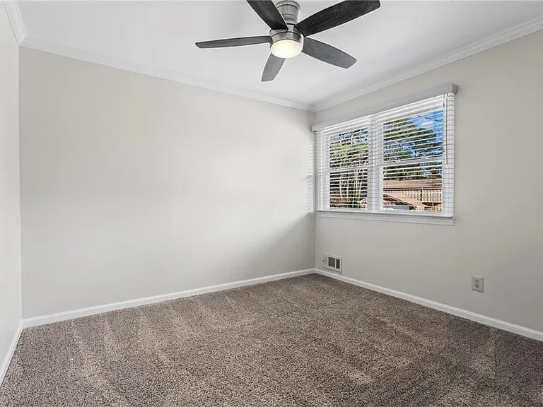 1106 Aurora Ct — Photo 21