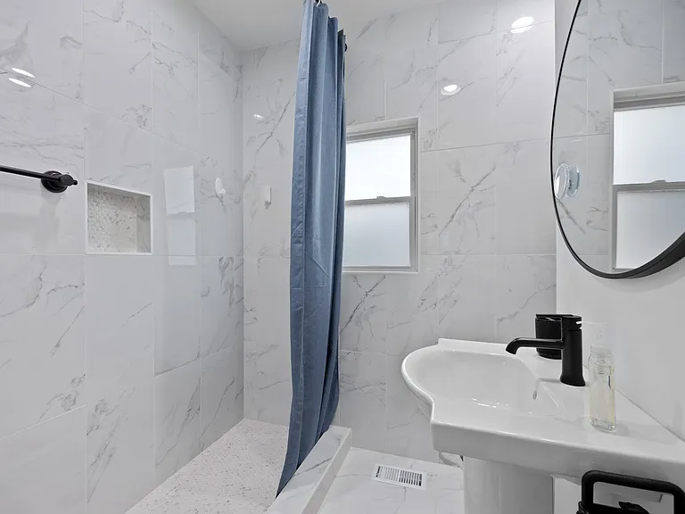39 Cedar St — Photo 23