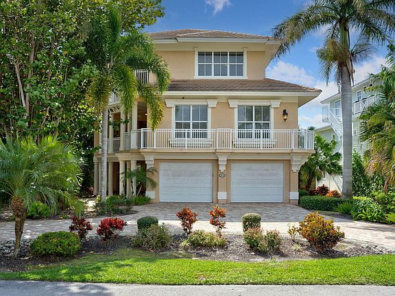 2nd image of 874 Hideaway Cir N