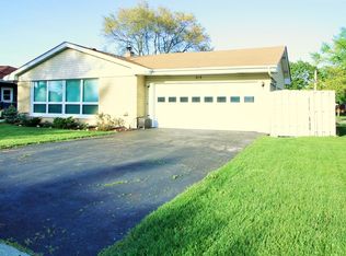 819 S York Rd, Bensenville, IL 60106