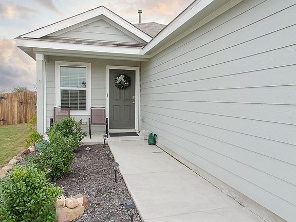 2nd image of 8956 Yorkshire Way