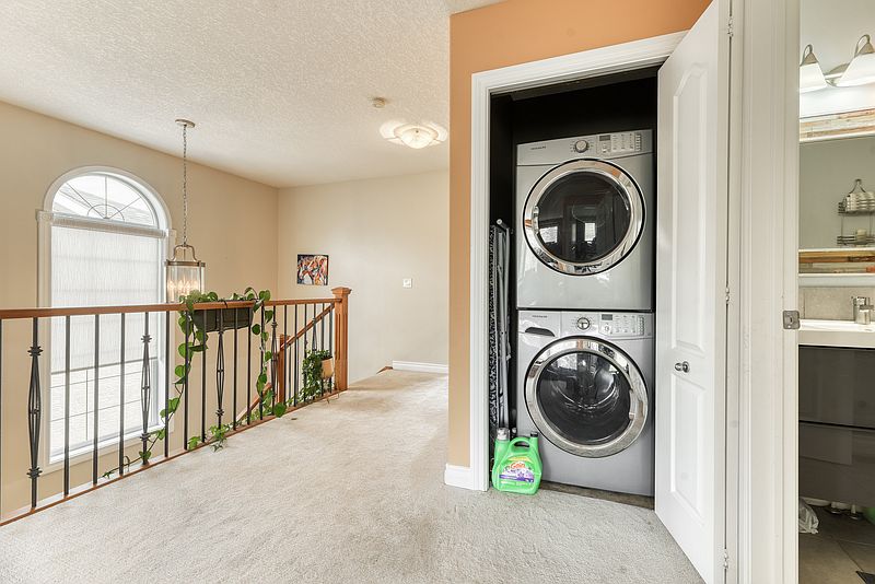 Calgary Townhouse for rent - 3 Bedrooms — photo 27