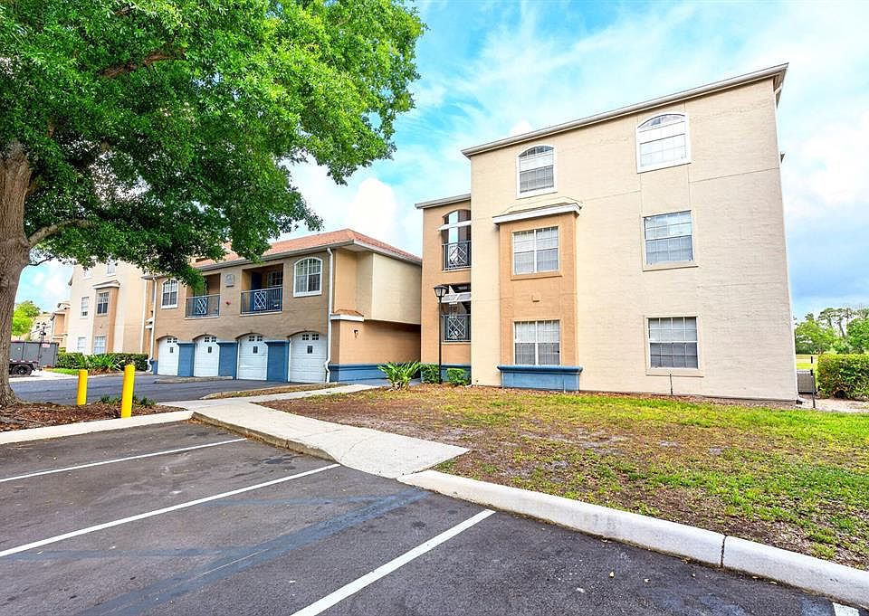 1st image of 7330 WESTPOINTE BOULEVARD #424