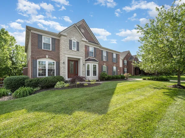 2321 Summerwoods Dr, Hebron, KY 41048