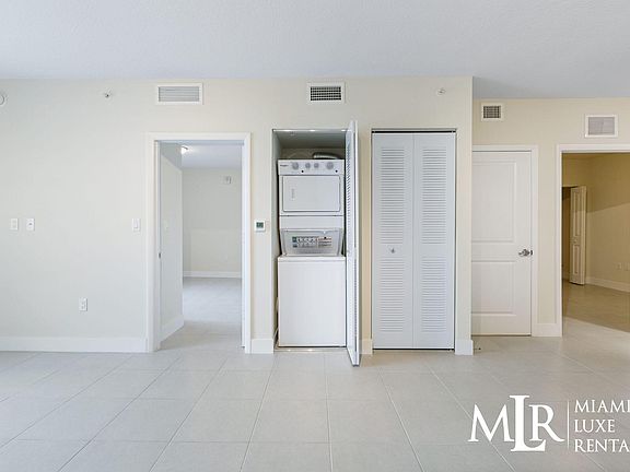 4th image of 3900 NW 7th St #808