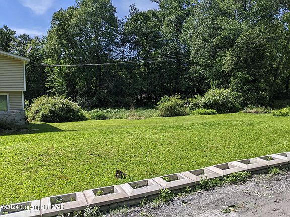 5th image of 1121 Creek Ln