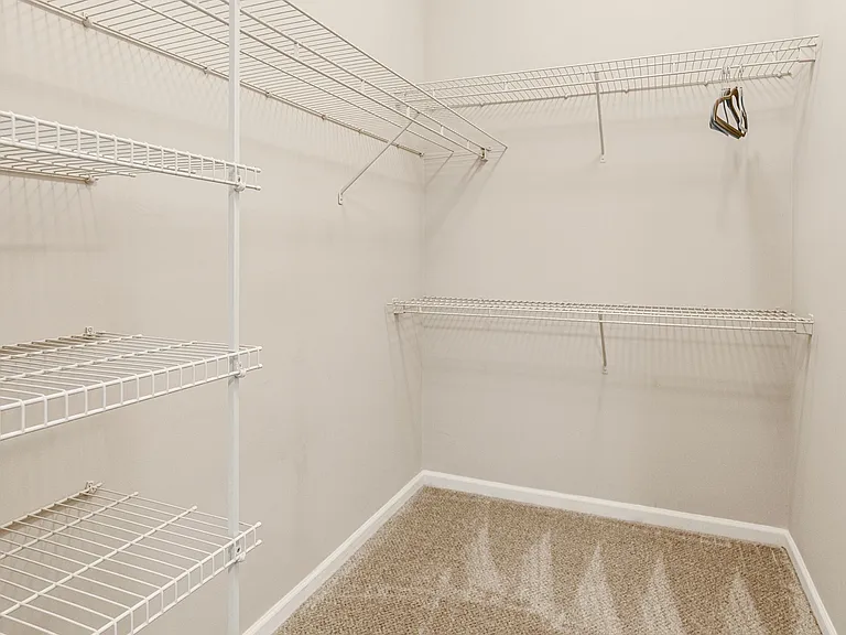 Oaks at Normandy Apartments — Photo 14