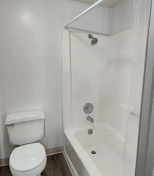 664 I Ave — Photo 11