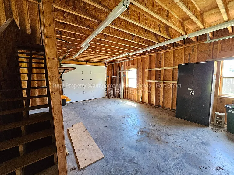 1300 Armistead Rd — Photo 42
