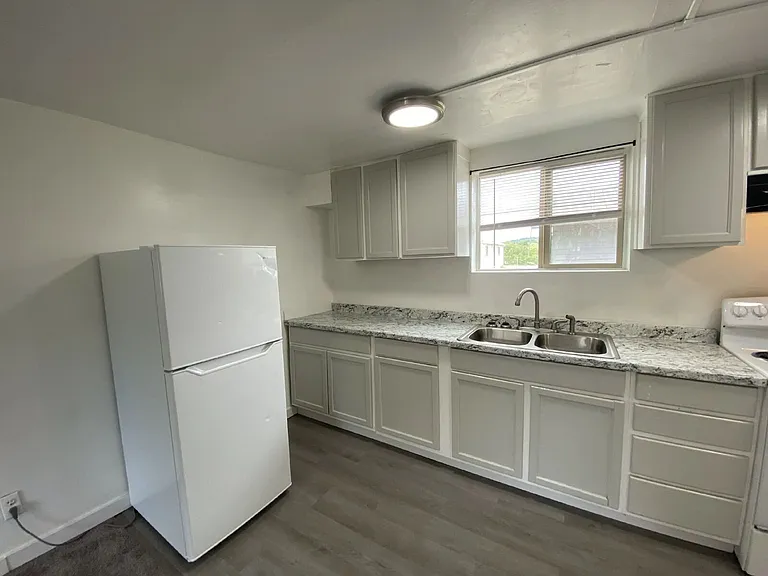 452 Alder St #472 — Photo 8