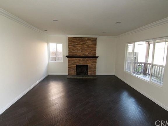 5th image of 2354 E Dudley St