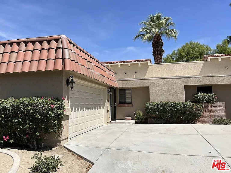 40588 Pebble Beach Cir #47-05 — Photo 2
