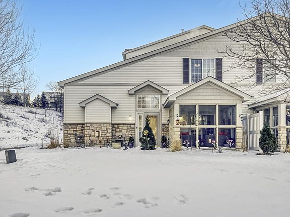2nd image of 6689 Pine Crest Trl S