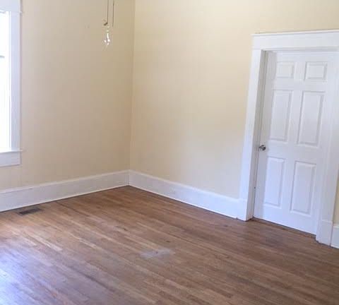 3rd image of 226 Lowell Ave