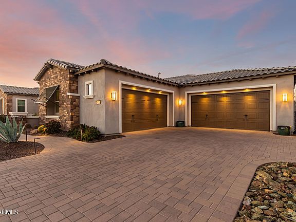 3rd image of 6120 E Calle De Pompas
