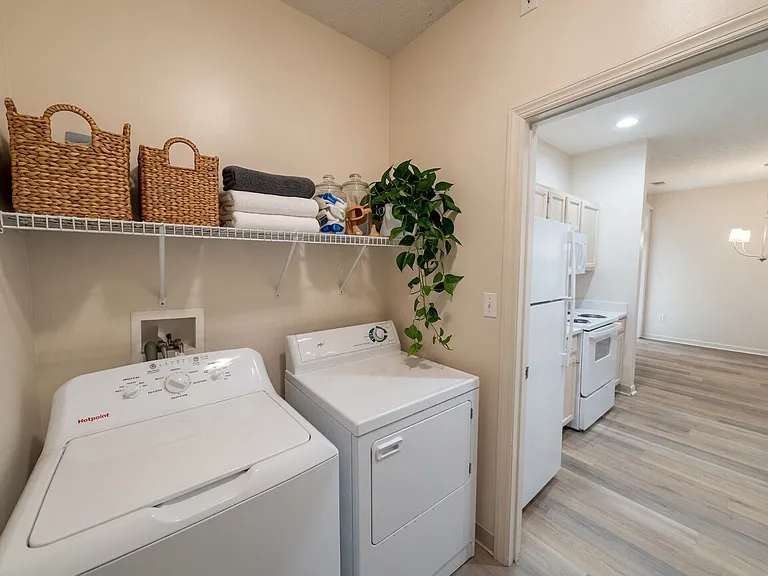 Castle Ridge — Photo 12