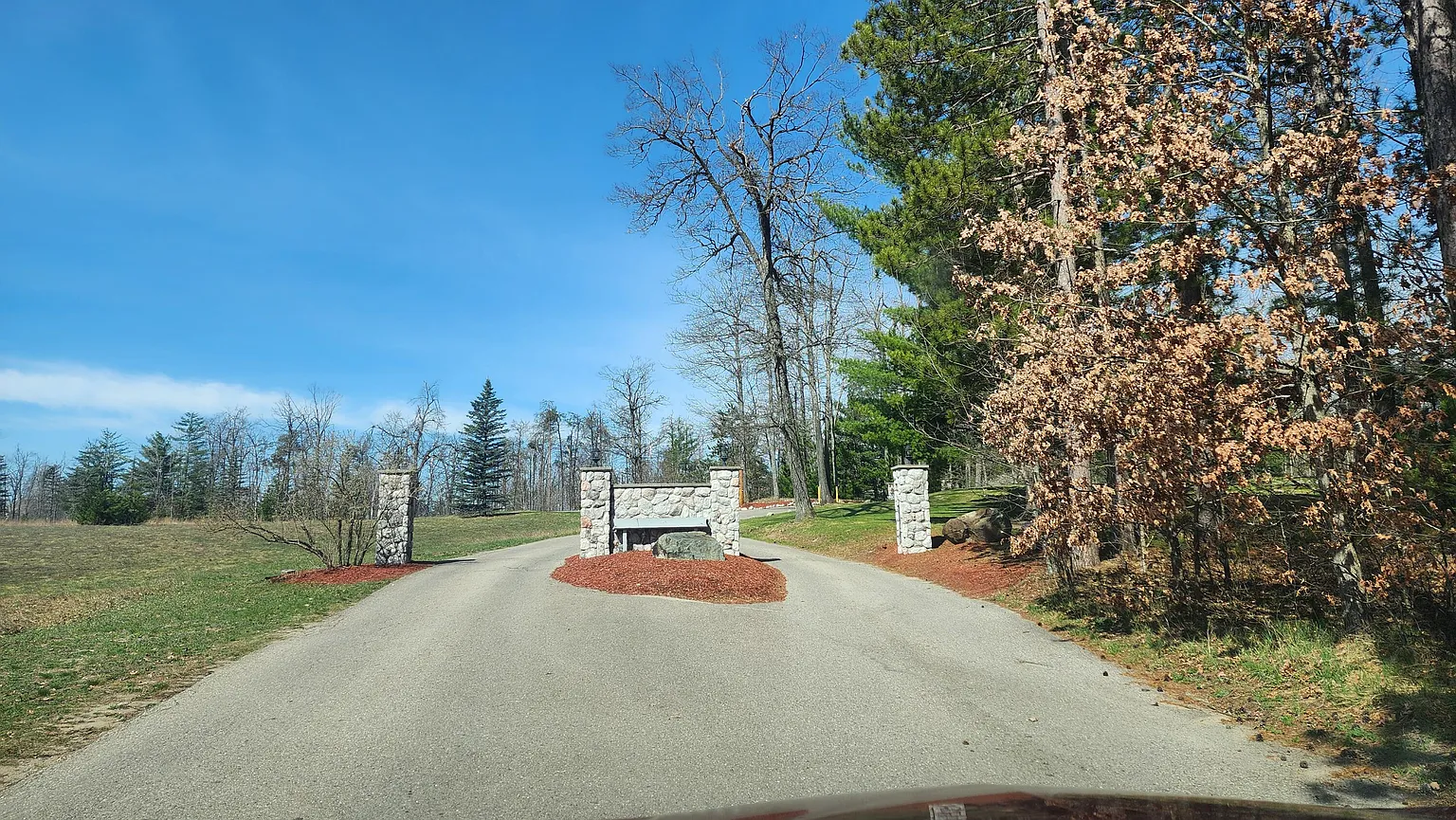 522 Red Pine Ct photo 1