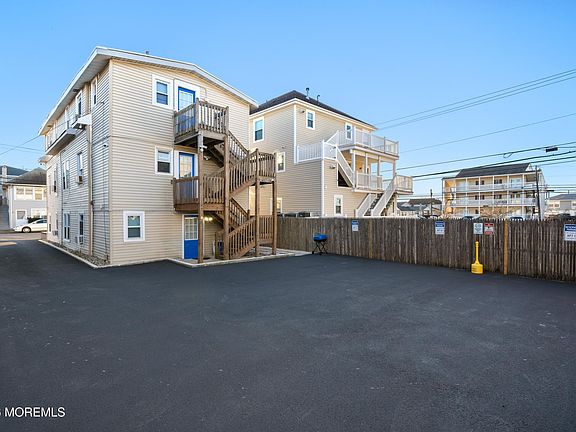 2nd image of 132 Lincoln Avenue