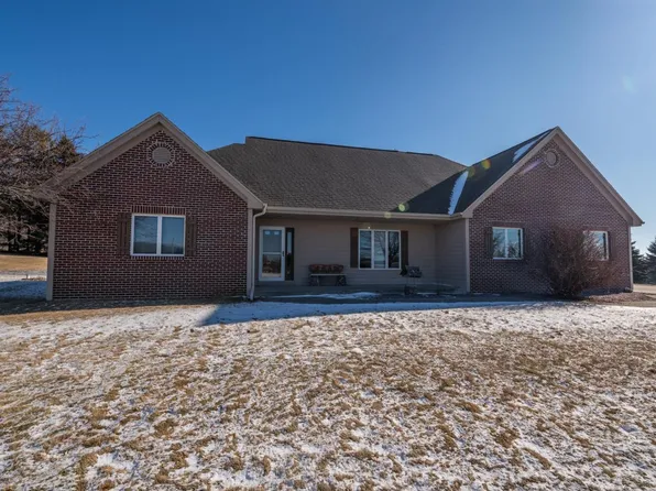8294 Broadview LANE, Kewaskum, WI 53040