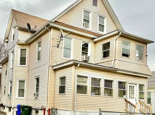 45-47 Ranney St, Springfield, MA 01108