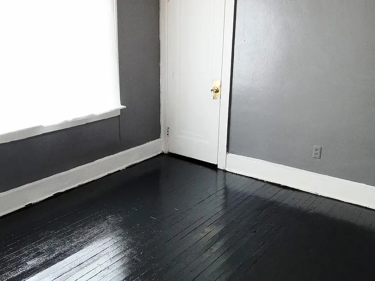 14442 Freeland St — Photo 7