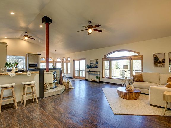 4th image of 3900 Tawanka Rd