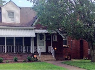 207 10th Ave, Huntington, WV 25701