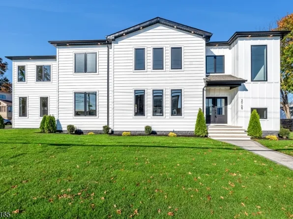 30-05 Rosalie St, Fair Lawn Boro, NJ 07410
