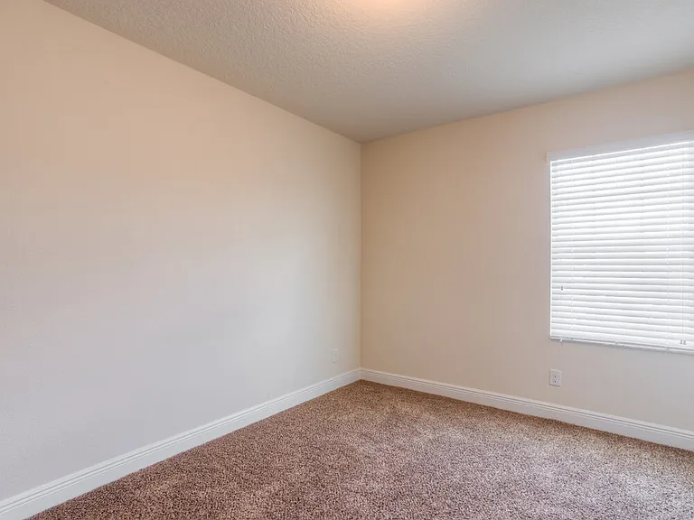 1705 Southern Oak Loop — Photo 27