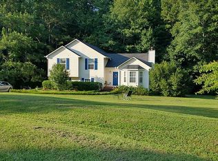 600 Grove Pointe Way, Locust Grove, GA 30248