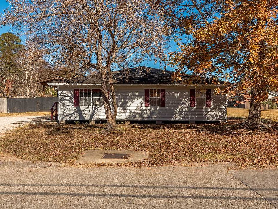 1st image of 16188 Crestview Dr