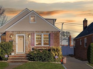 46 Sterling Rd, Elmont, NY 11003