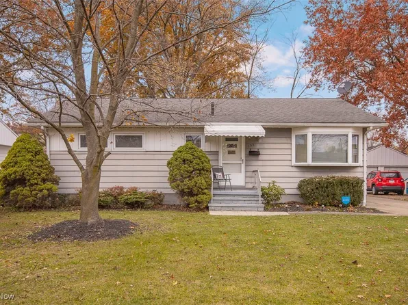 152 Preston St, Elyria, OH 44035