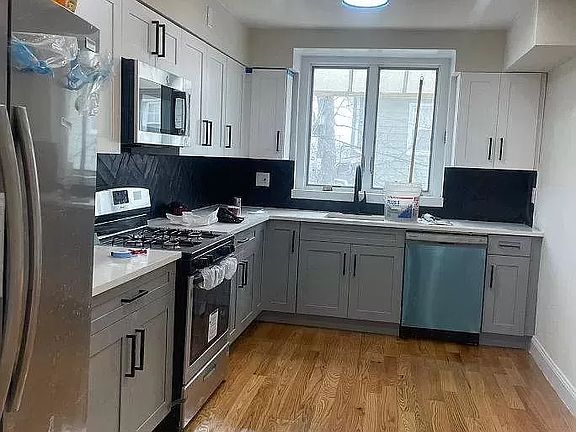 2nd image of 5722 Avenue N