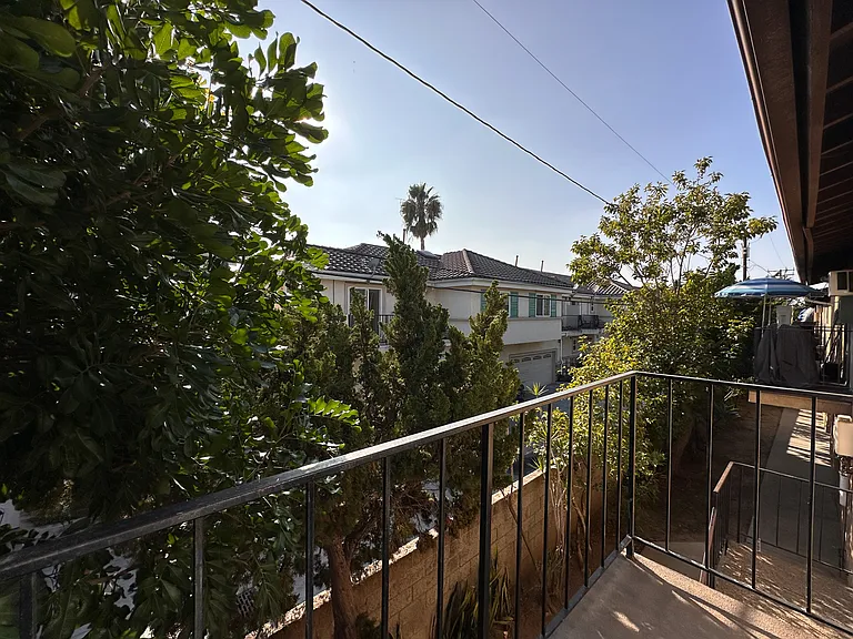 831 S Greenwood Ave #11 — Photo 16