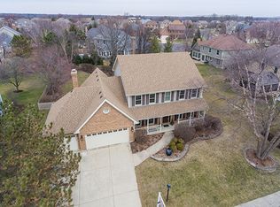 697 Partridge Dr, West Chicago, IL