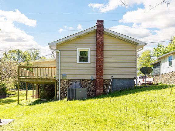 5th image of 4157 Bonny Oaks Dr