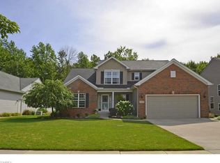 1679 E Ash Dr, Avon, OH