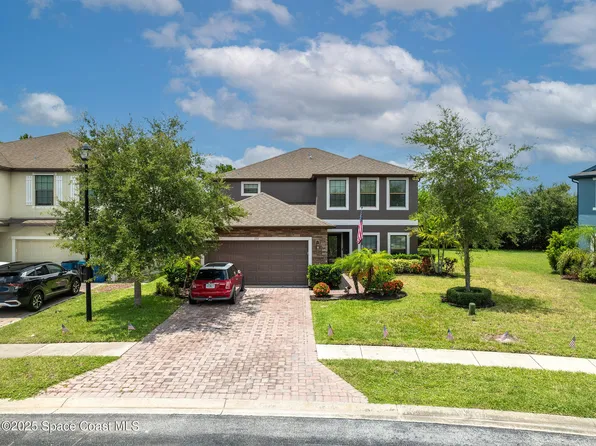 553 Trymore Dr SE, Palm Bay, FL 32909