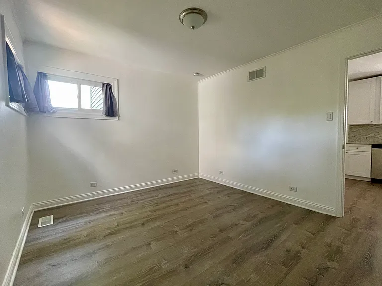 4135 N Meade Ave #1 — Photo 16