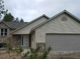 2164 Seville Rd, Kronenwetter, WI 54455