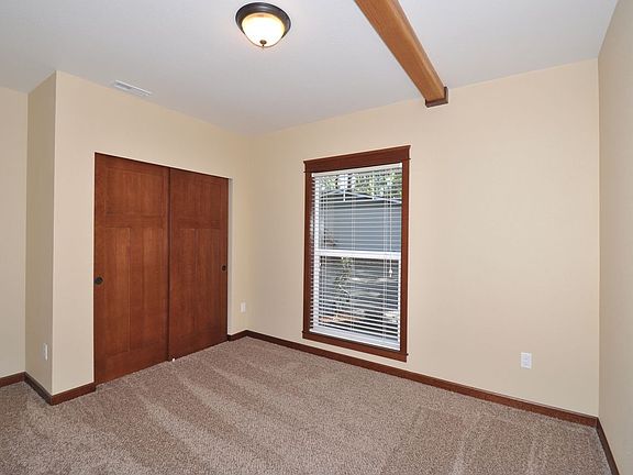 4th image of 19011 68th St E